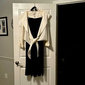 Gorgeous formal wide leg pants with cream off the shoulder blouse.
Size 8